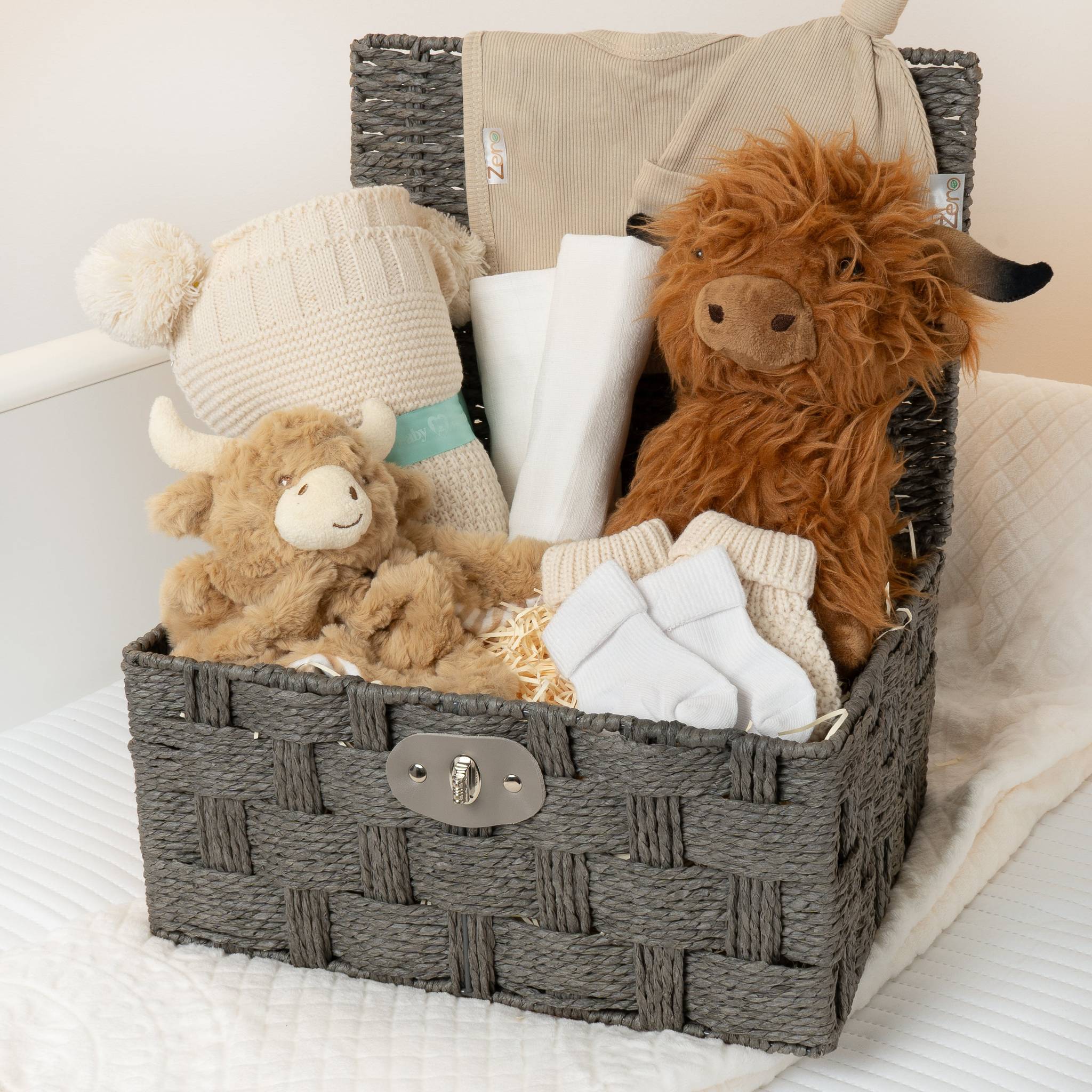 Luxury Highland Cow Themed Baby Hamper with Blanket - Brown