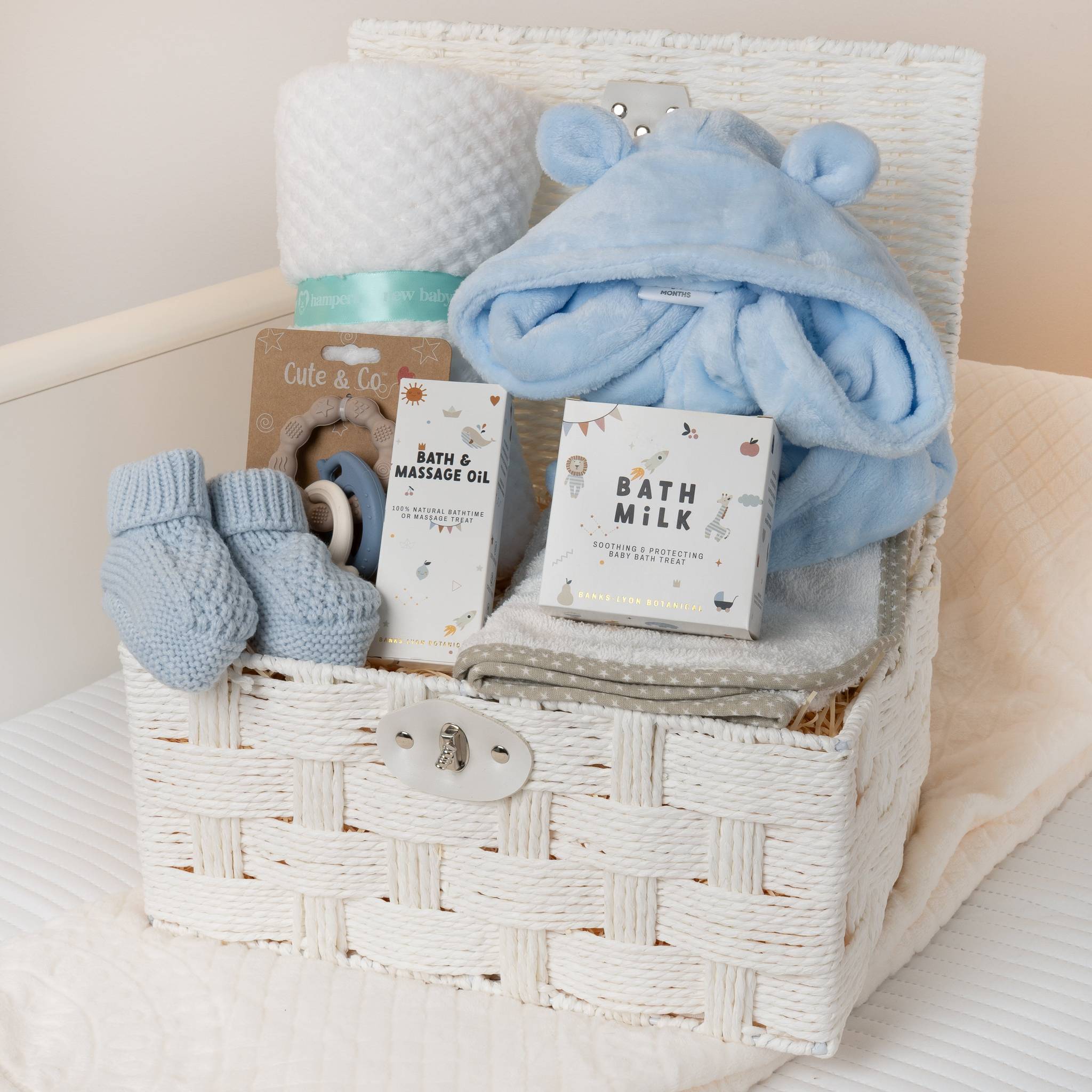 Luxury Baby Bath and Snuggle Hamper Gift Set - Blue Baby Shower Present with ... - Blue