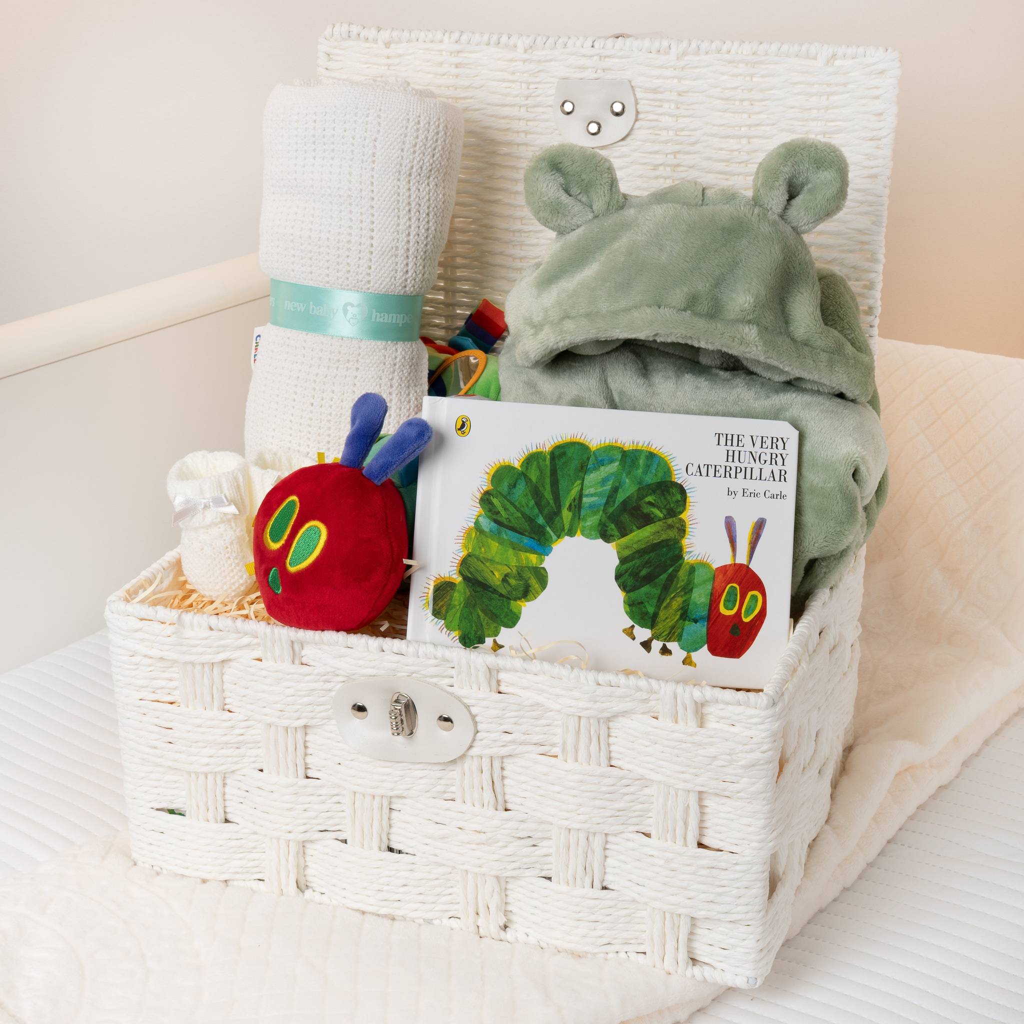 The Hungry Caterpillar Story Time Snuggle Baby Hamper with Blanket - Green Main image