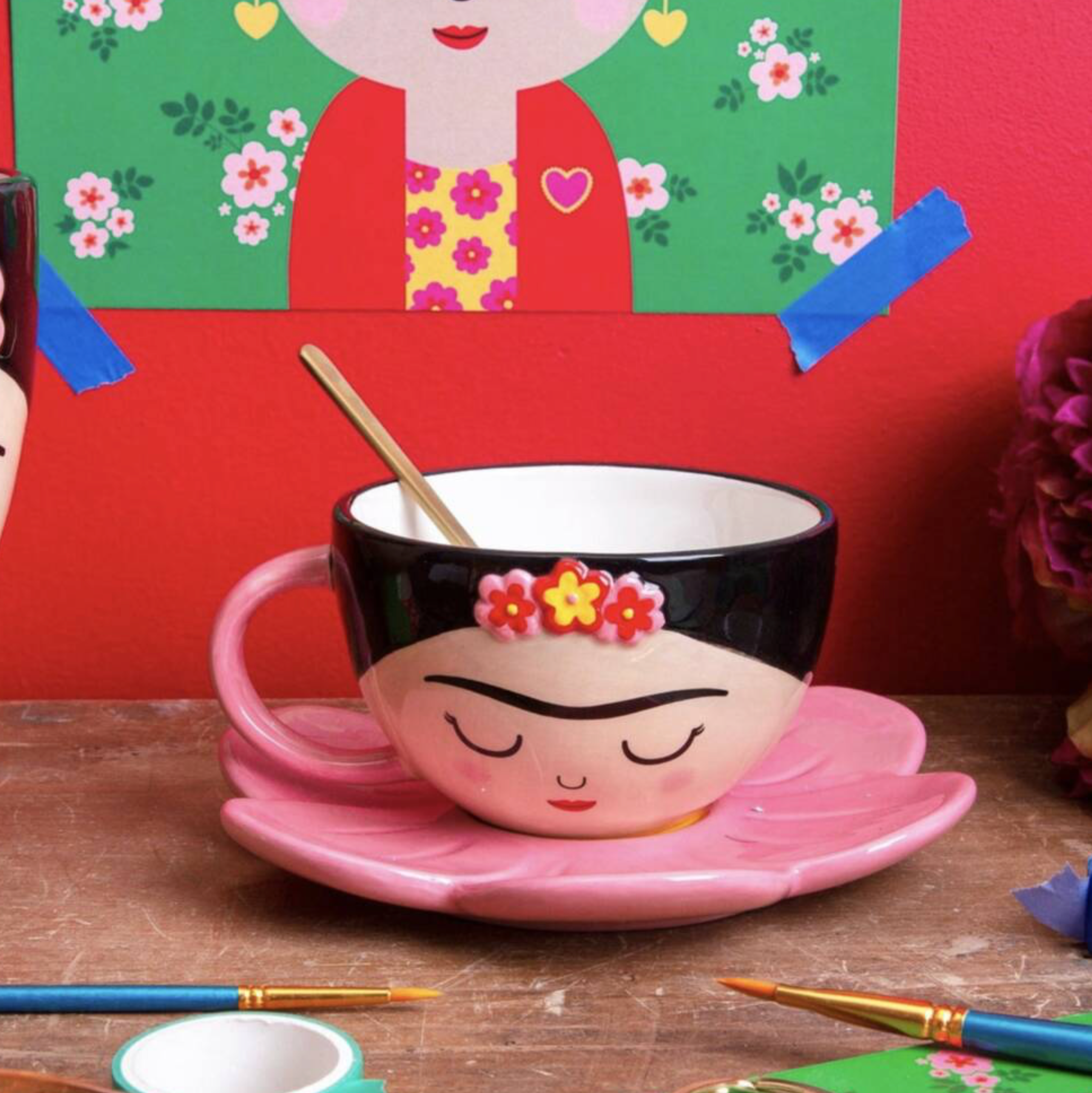 Frida Tea Cup And Flower Saucer Set