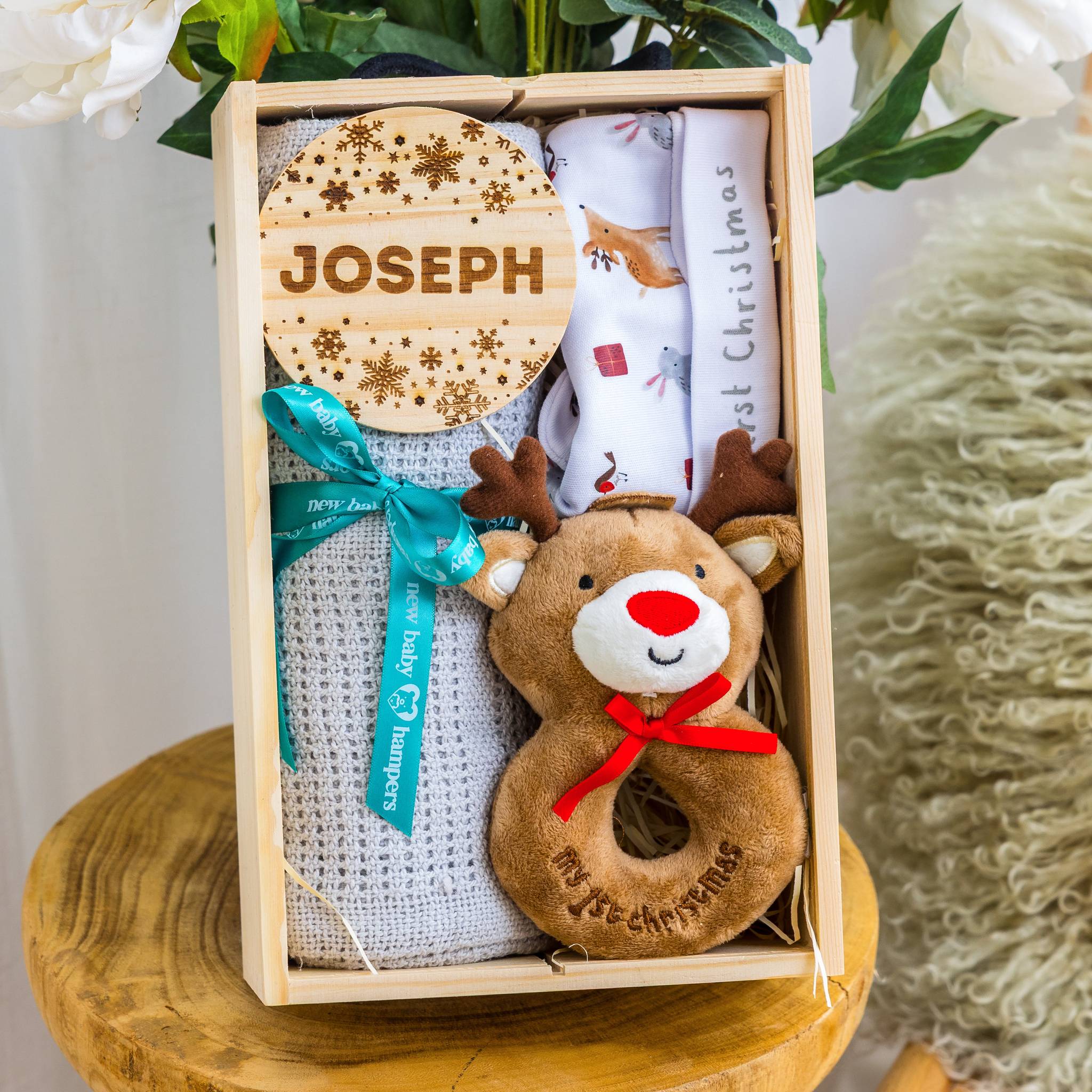 Baby’s 1st Christmas Personalised Hamper Gift Set with Blanket & Keepsake Disc - Grey - Baby Hamper