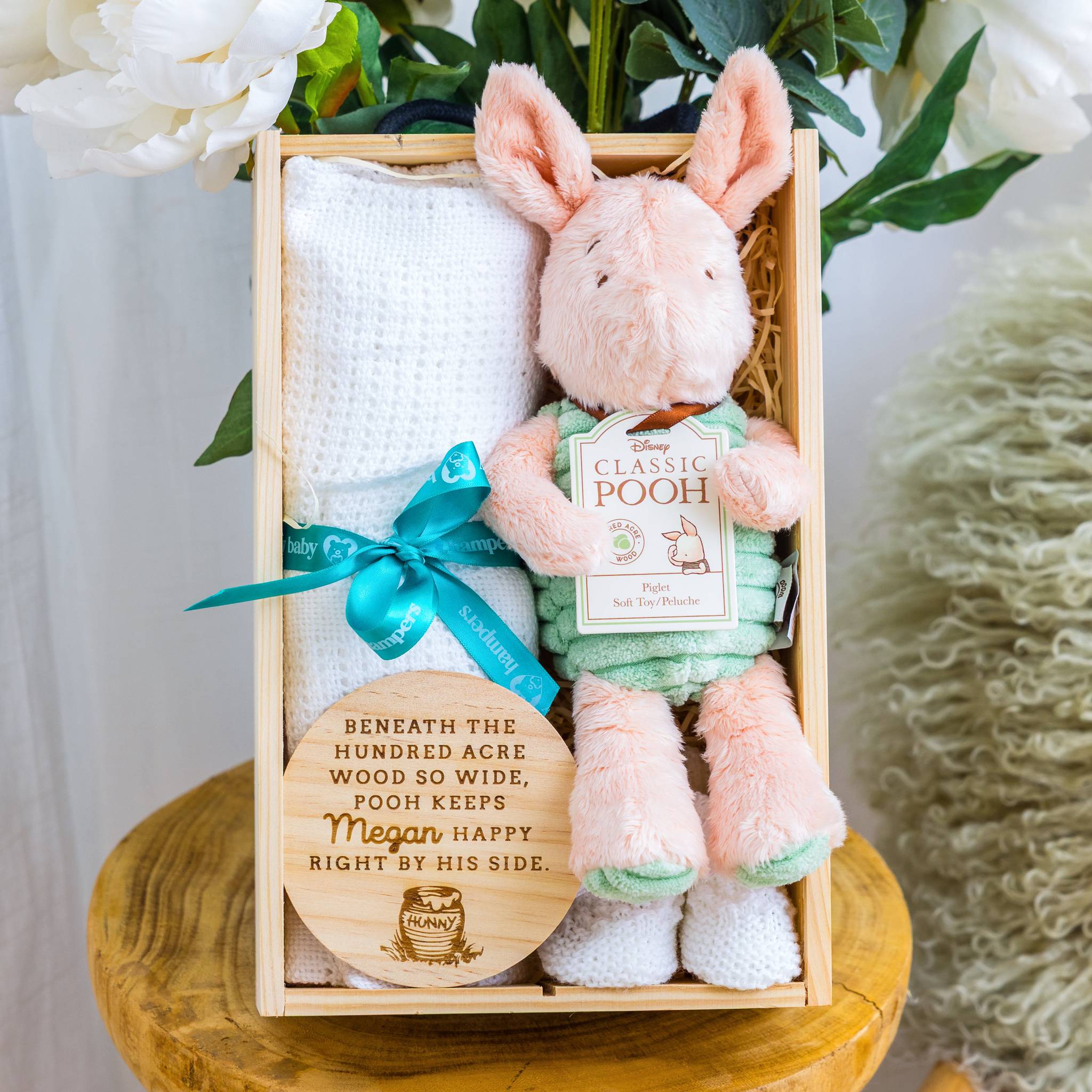 Personalised Mini Baby Hamper Winnie-the-Pooh Piglet Theme with Blanket & Kee... - Pink - Baby Hamper