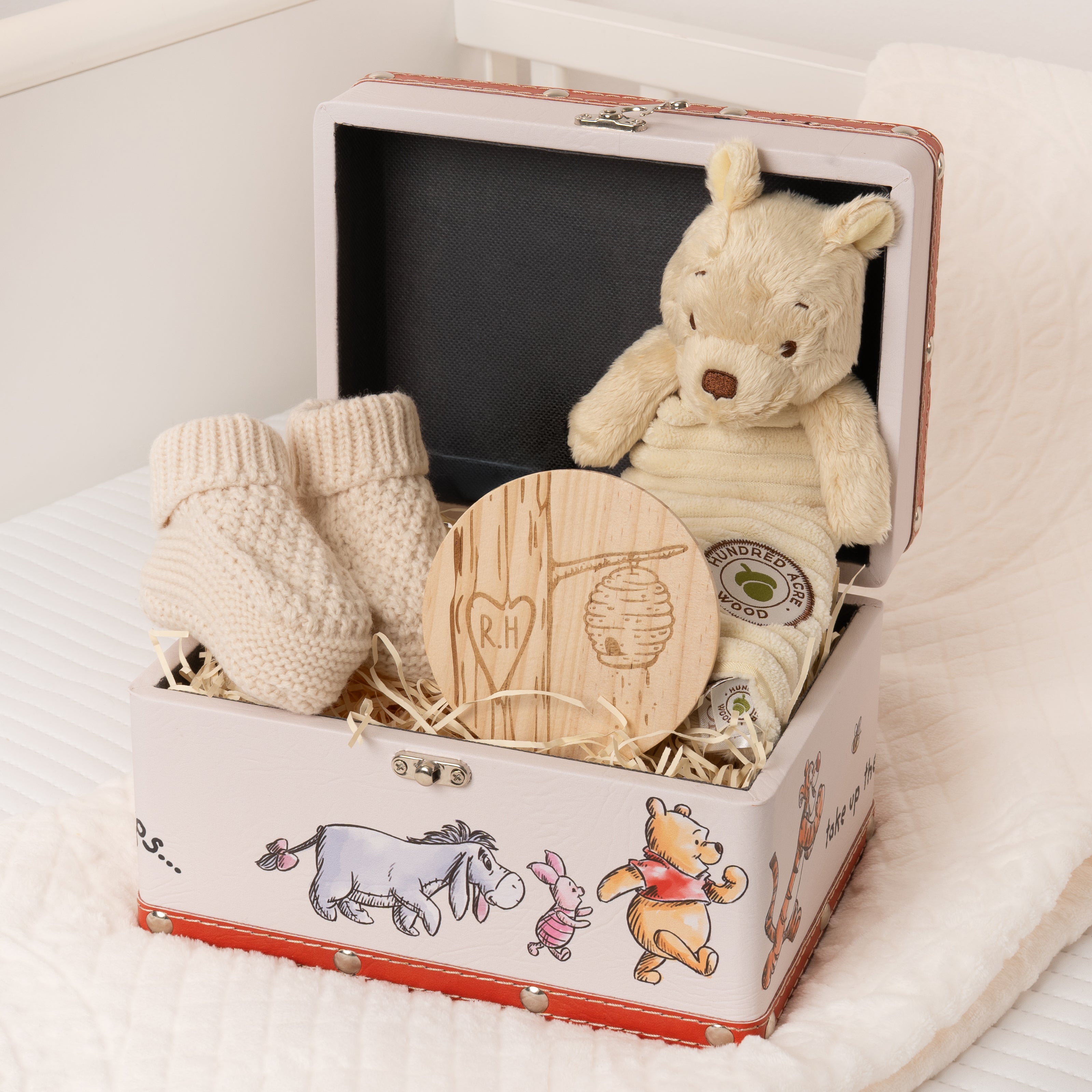Personalised Winnie-the-Pooh Small Luxury Baby Hamper with Keepsake Disc - Cream - Baby Hamper