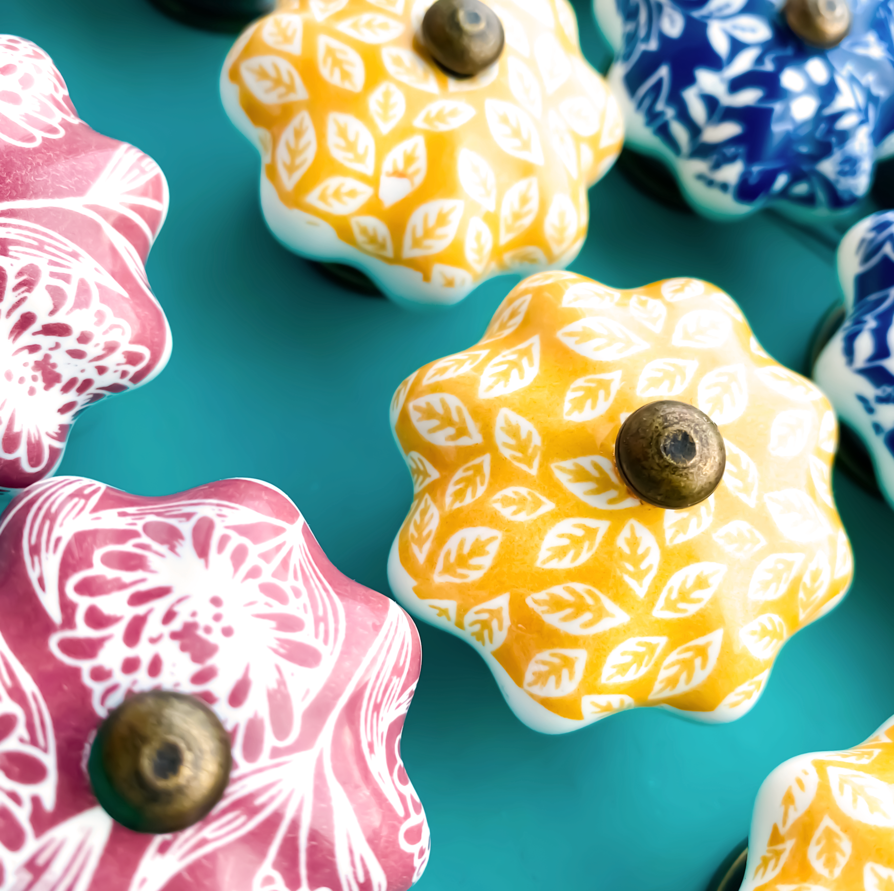 Assorted Floral Quilted Drawer Knobs