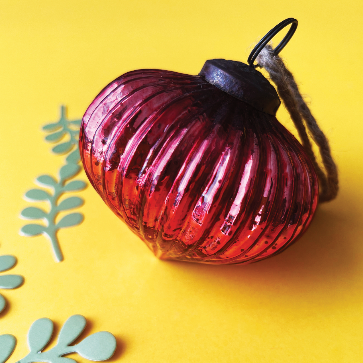 Red Glass Traditional Onion Shape Bauble