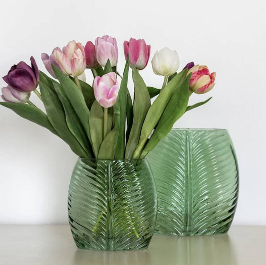 Leaf Design Glass Vase