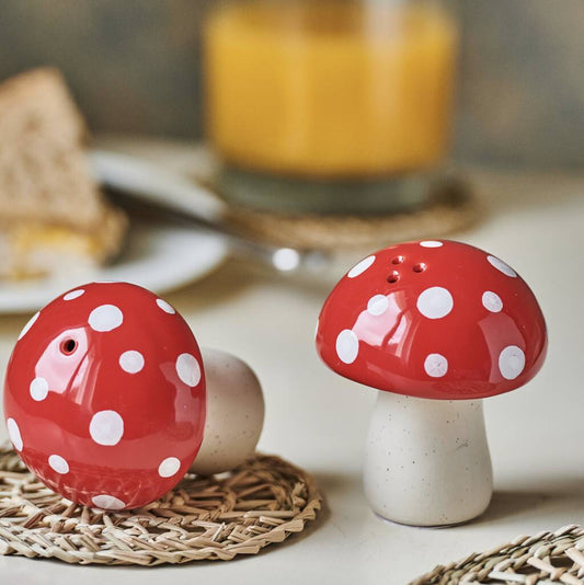 Red Mushroom Salt And Pepper Set